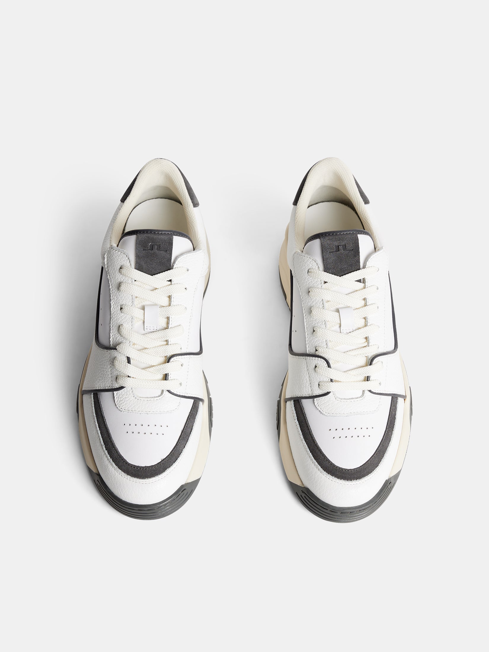 Hoop Low Top Sneaker