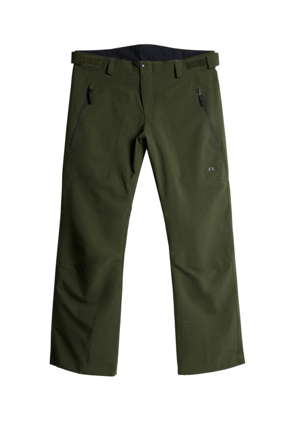 Clarke Pant