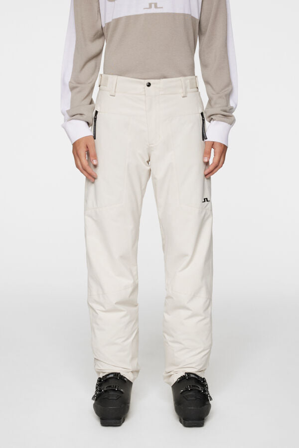 Clarke Pant